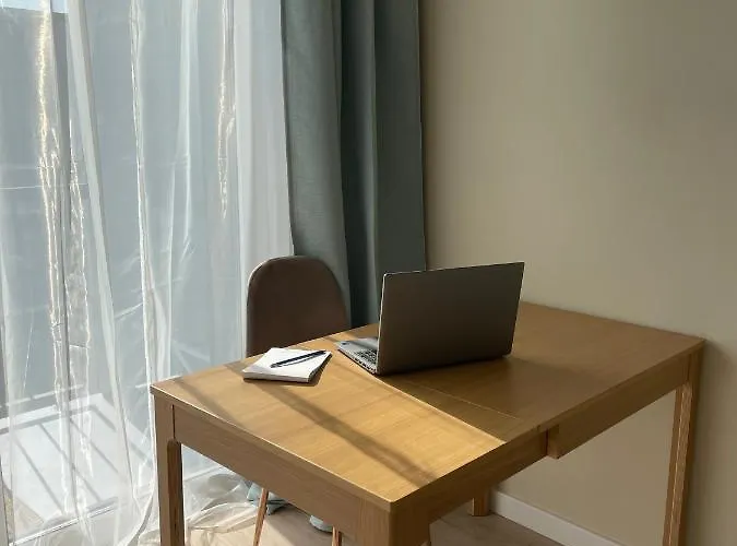 Lehome Airport Apartment *